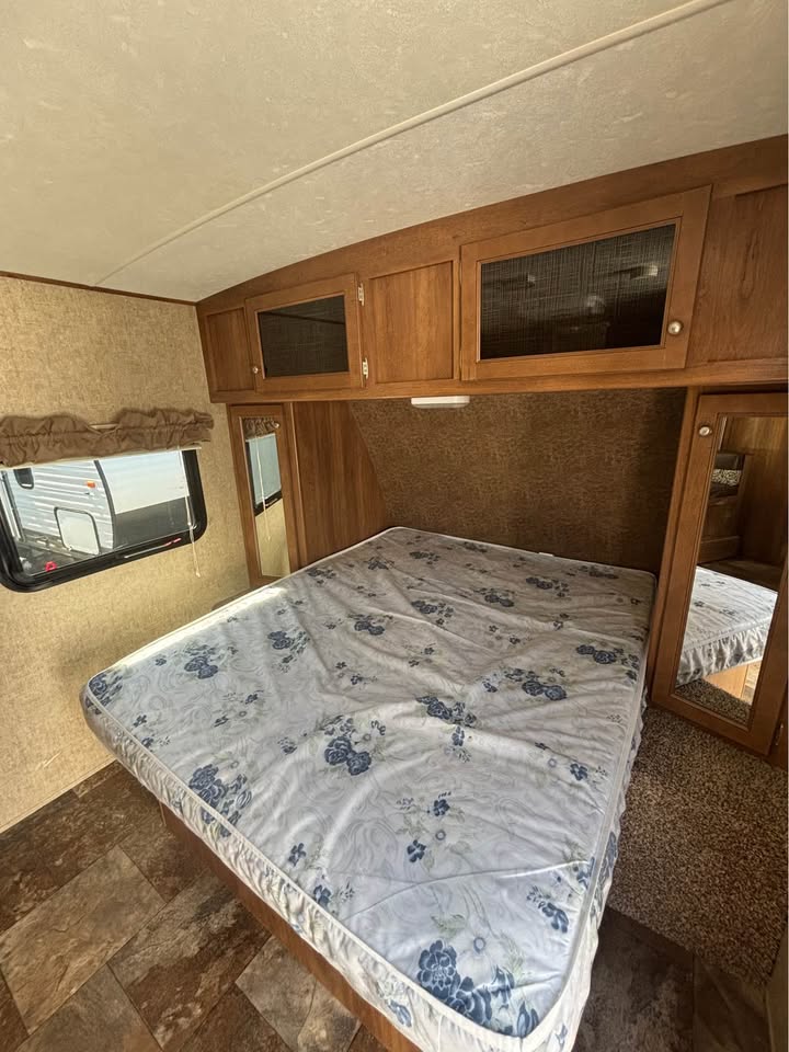 #8081 | 2016 Forest River Coachmen Apex Nano 191RBS Travel Trailer