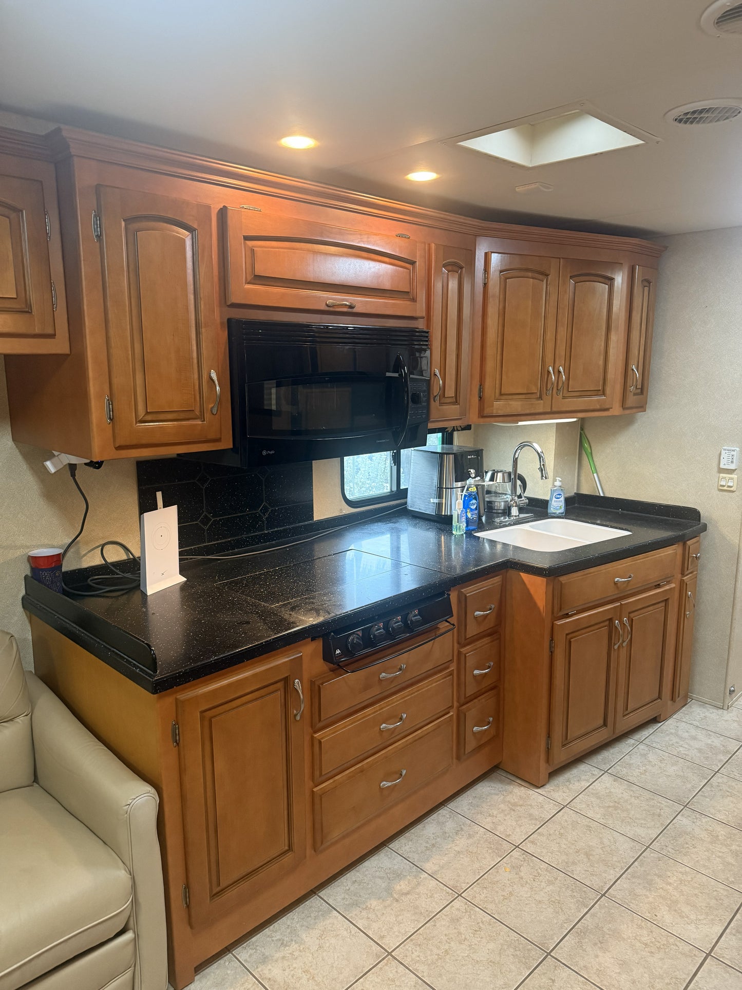 #C7202 | 2008 Newmar Kountry Star 3912 Class A Motorhome