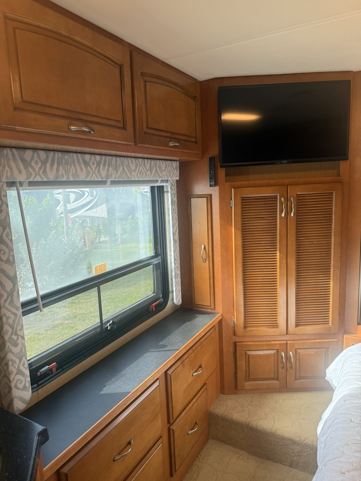 #C7202 | 2008 Newmar Kountry Star 3912 Class A Motorhome