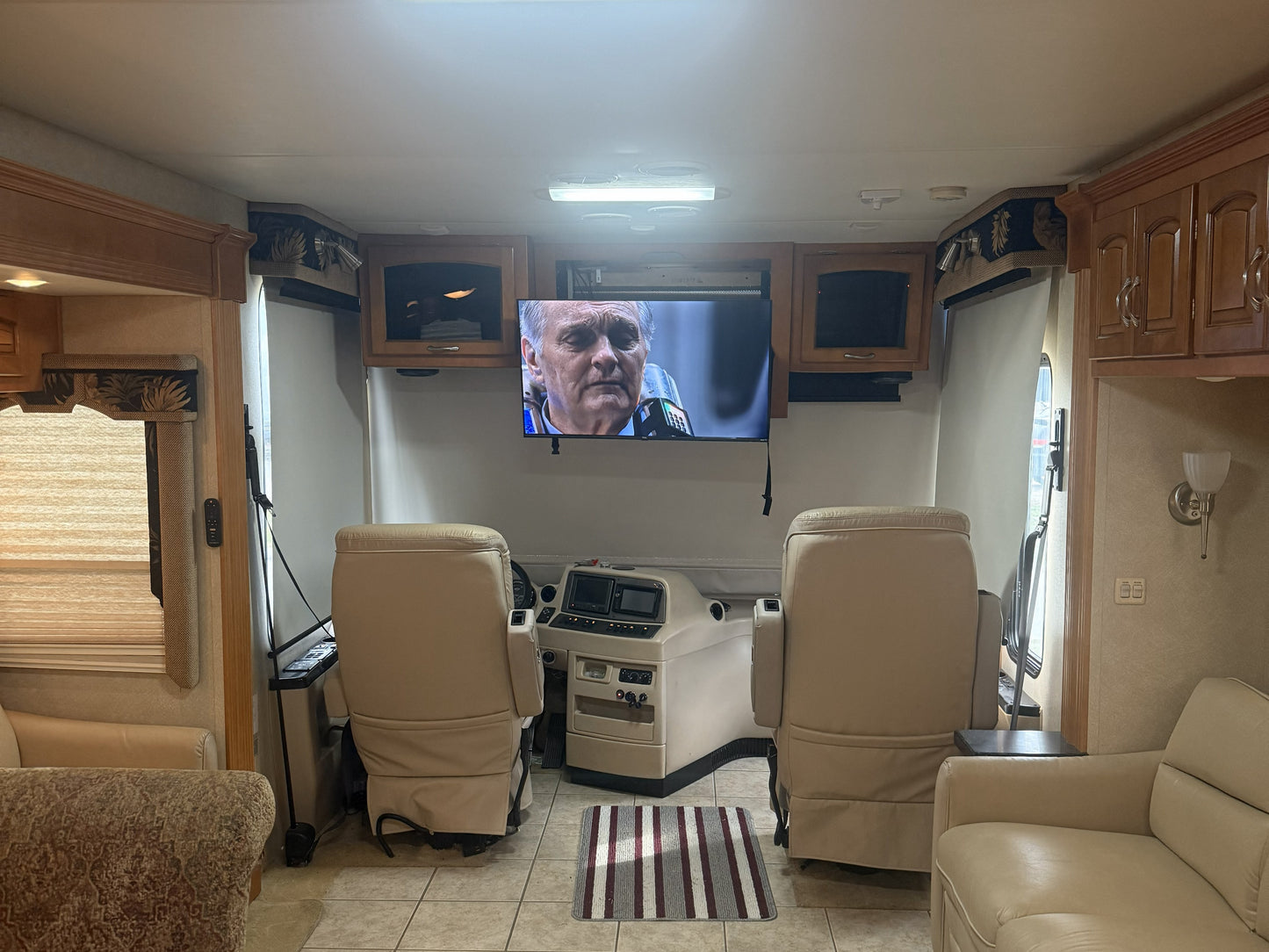 #C7202 | 2008 Newmar Kountry Star 3912 Class A Motorhome