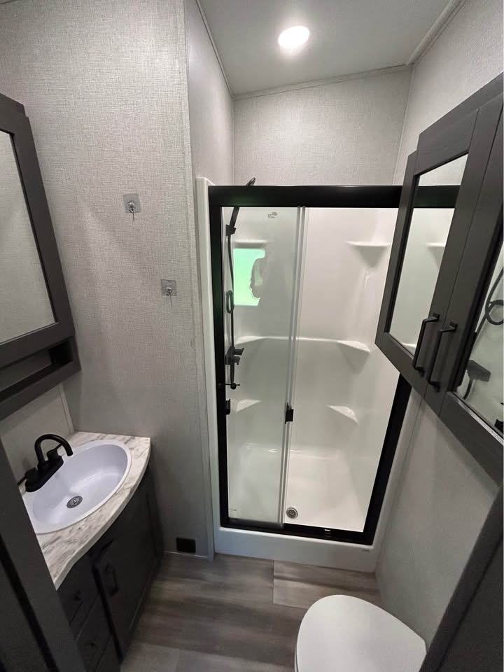 #8088 | 2023 GRAND DESIGN Reflection 370FLS