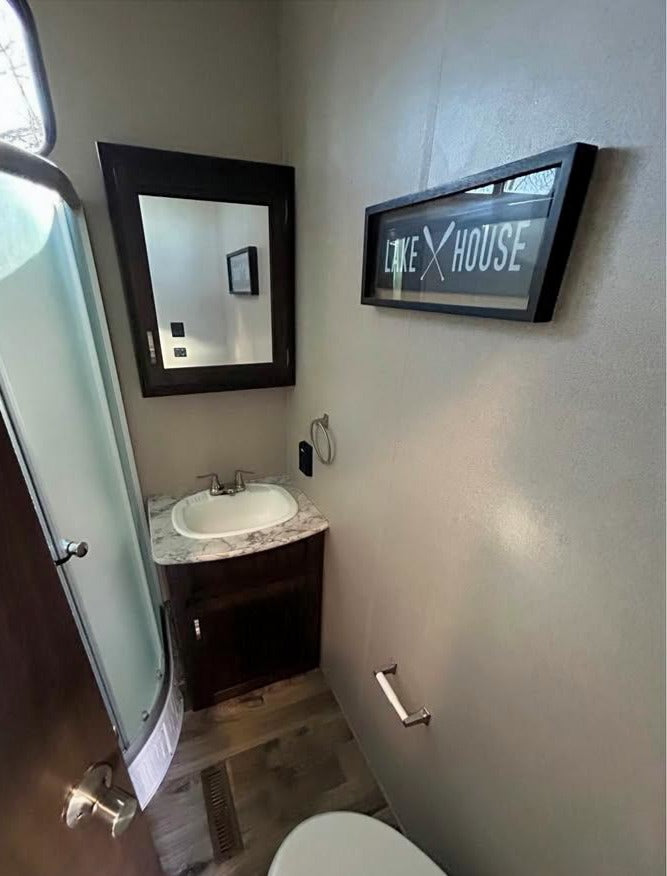 #8123 | 2019 Keystone Residence 40LOFT Bungalow