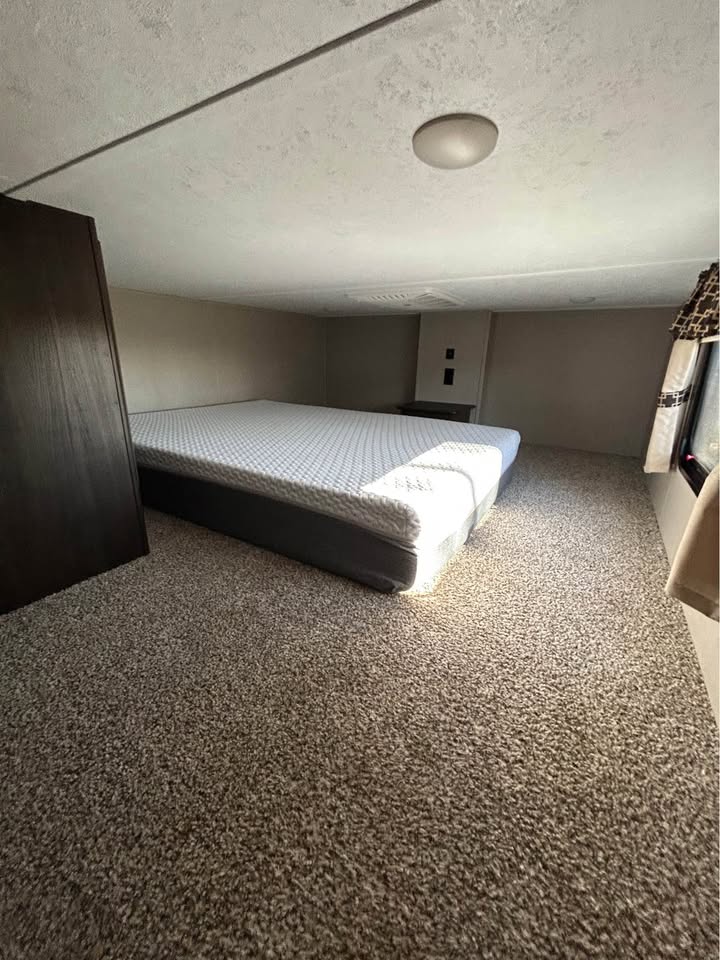 #8123 | 2019 Keystone Residence 40LOFT Bungalow