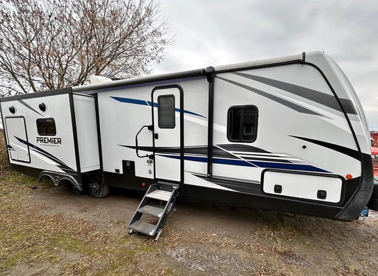 #8129 | 2021 KEYSTONE Premier 30RI
