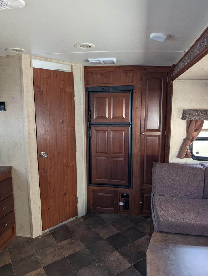 #8131 | 2013 Forest River Micro Lite 21DS Travel Trailer
