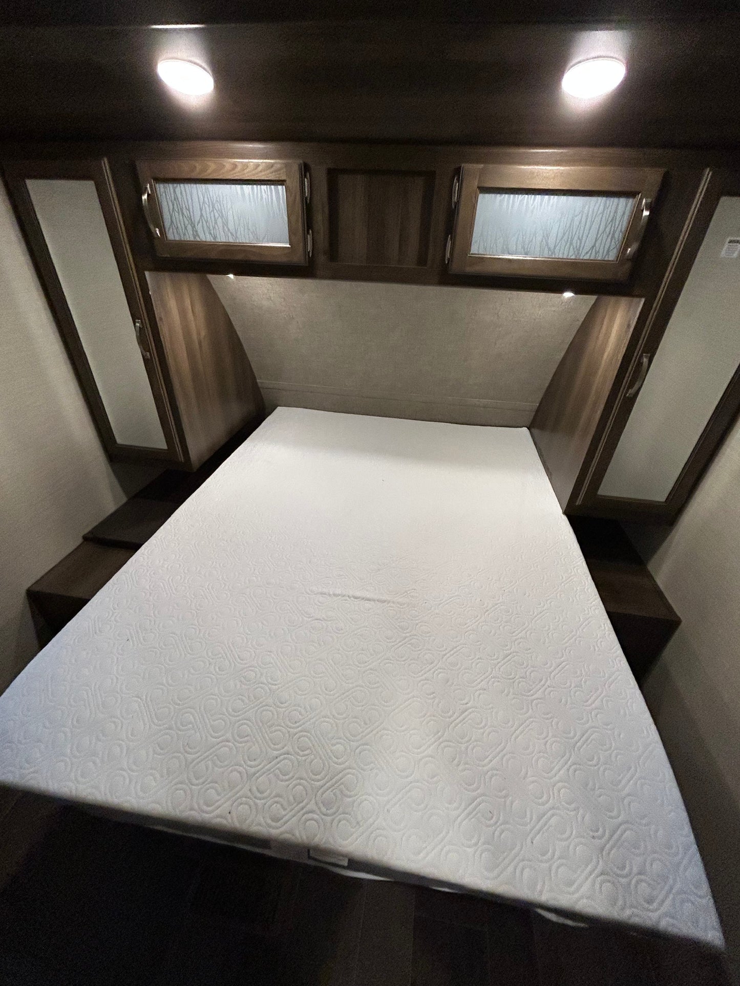 #8135 | 2017 Keystone Bullet Premier 34BHPR Travel Trailer