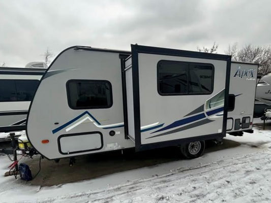 #8201 | 2018 Coachmen Apex Nano 193BHS Travel Trailer