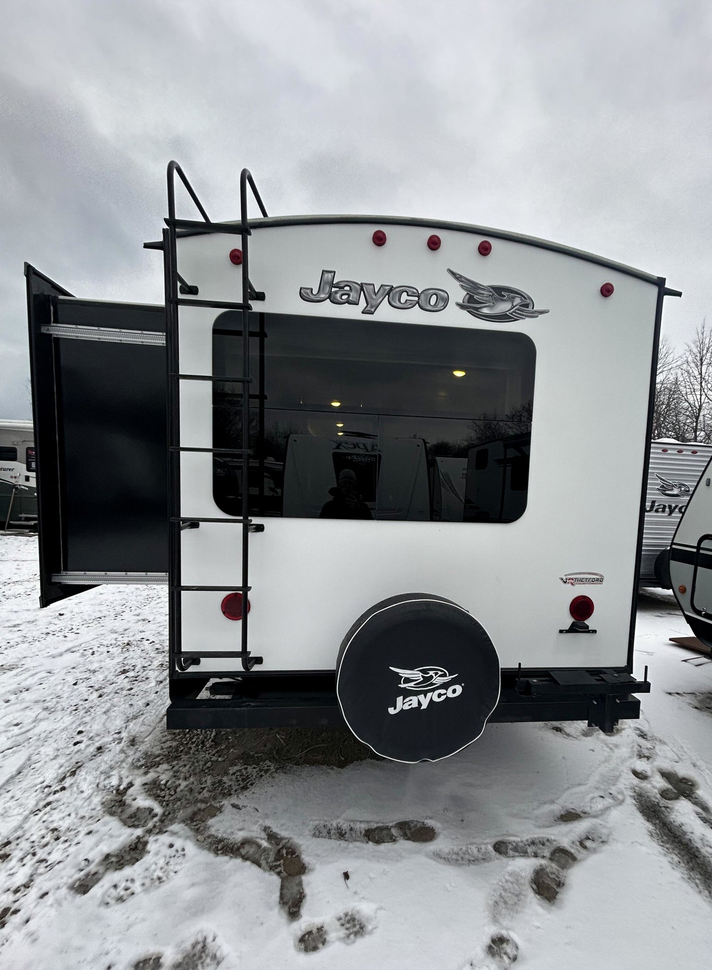 #8208 | 2017 Jayco White Hawk 31BHBS Travel Trailer