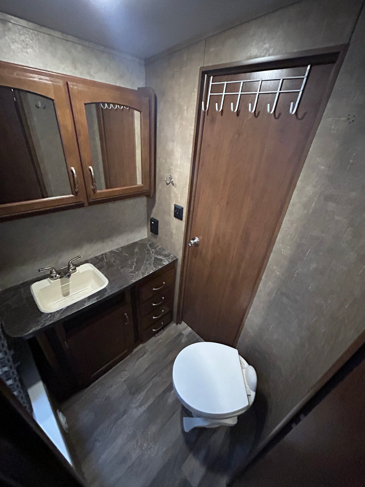 #8208 | 2017 Jayco White Hawk 31BHBS Travel Trailer