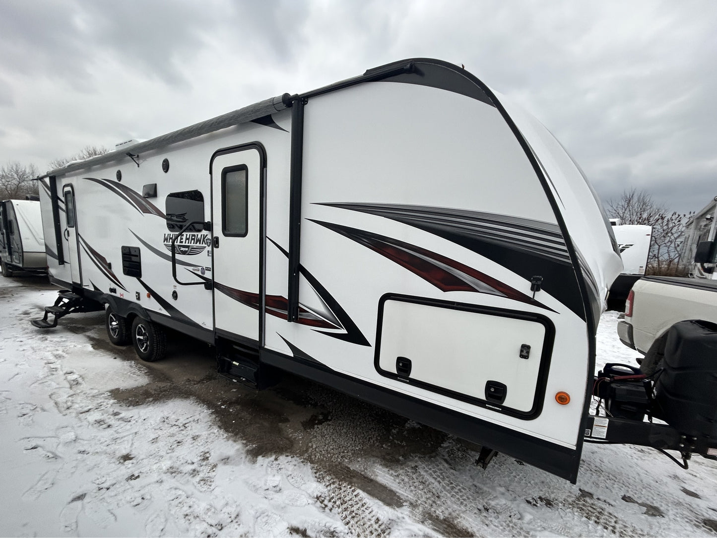 #8208 | 2017 Jayco White Hawk 31BHBS Travel Trailer