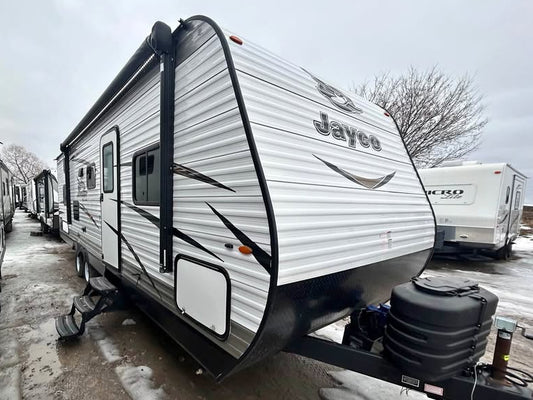 2020Jayco_Jay_Flight_267BHS  viewing exterior door entry and closed awning