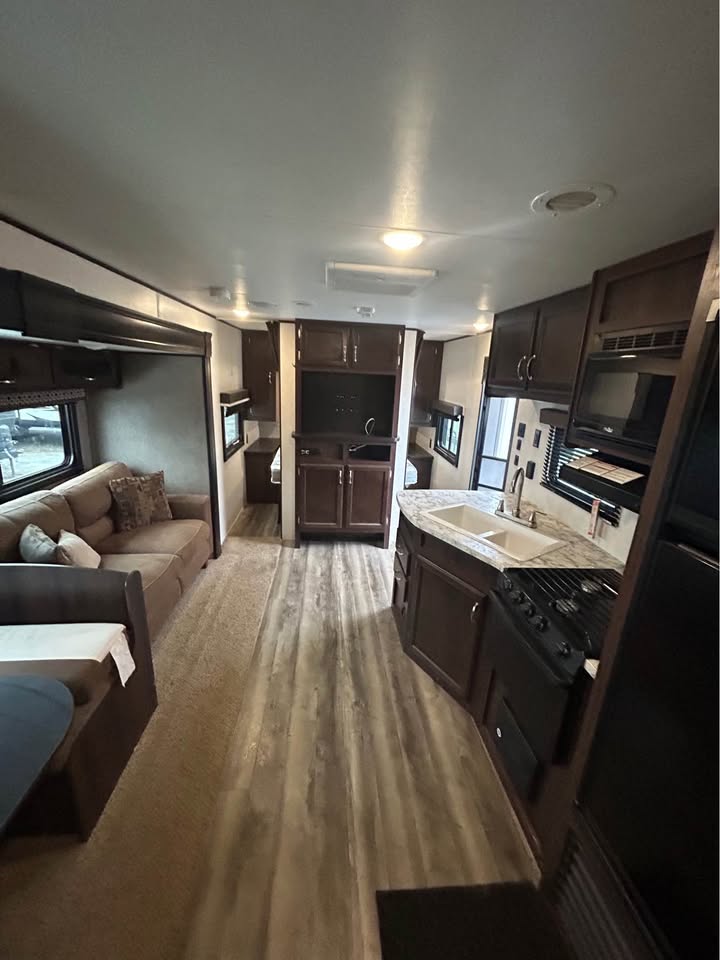 #8227 | 2020 Jayco Jay Flight 267 BHS Travel Trailer | SALE PENDING