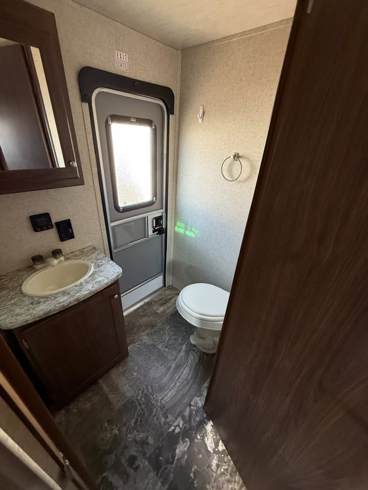 #8232 | 2018 Heartland Pioneer Bunkhouse DS310 Travel Trailer | SALE PENDING