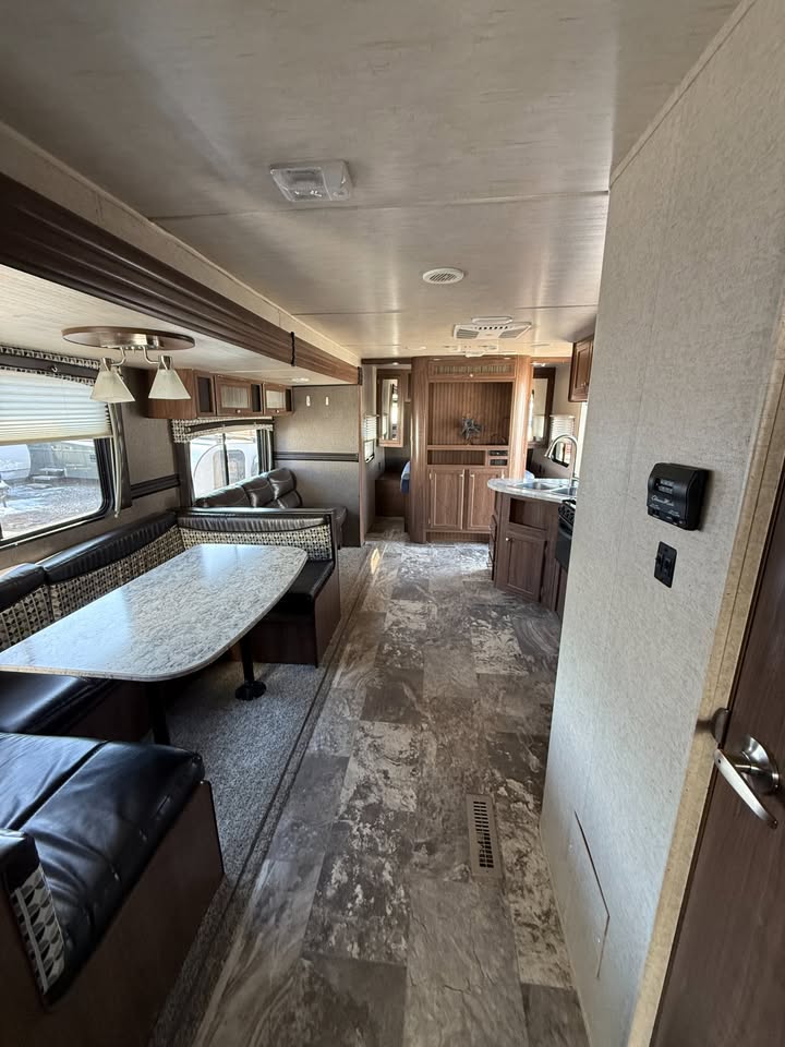 #8232 | 2018 Heartland Pioneer Bunkhouse DS310 Travel Trailer | SALE PENDING
