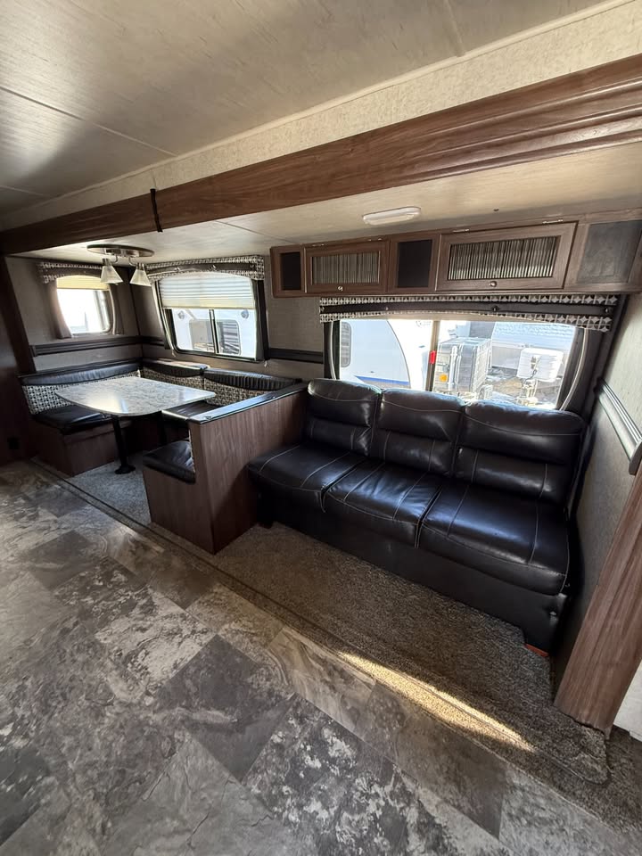 #8232 | 2018 Heartland Pioneer Bunkhouse DS310 Travel Trailer | SALE PENDING