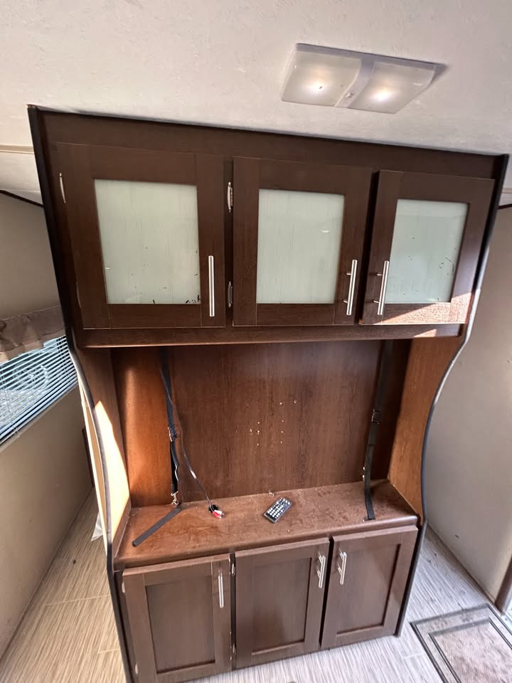 #8234 | 2018 Prime Time Avenger 29RBS Travel Trailer