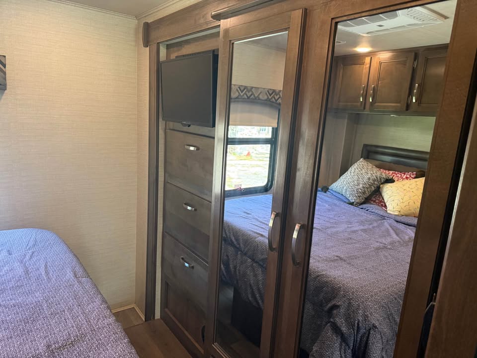 #C7201 | 2019 JAYCO Alante 29S Class A Motorhome
