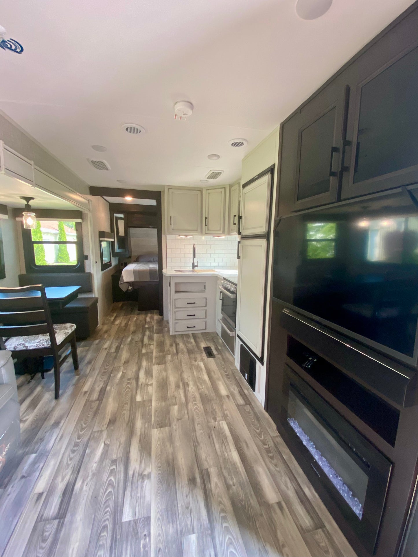 #8130 | 2022 JAYCO Eagle 284BHOK