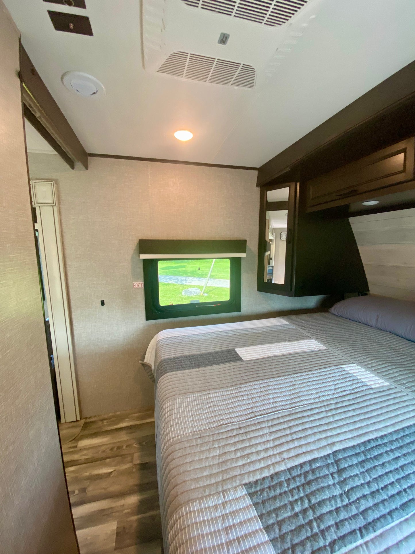 #8130 | 2022 JAYCO Eagle 284BHOK