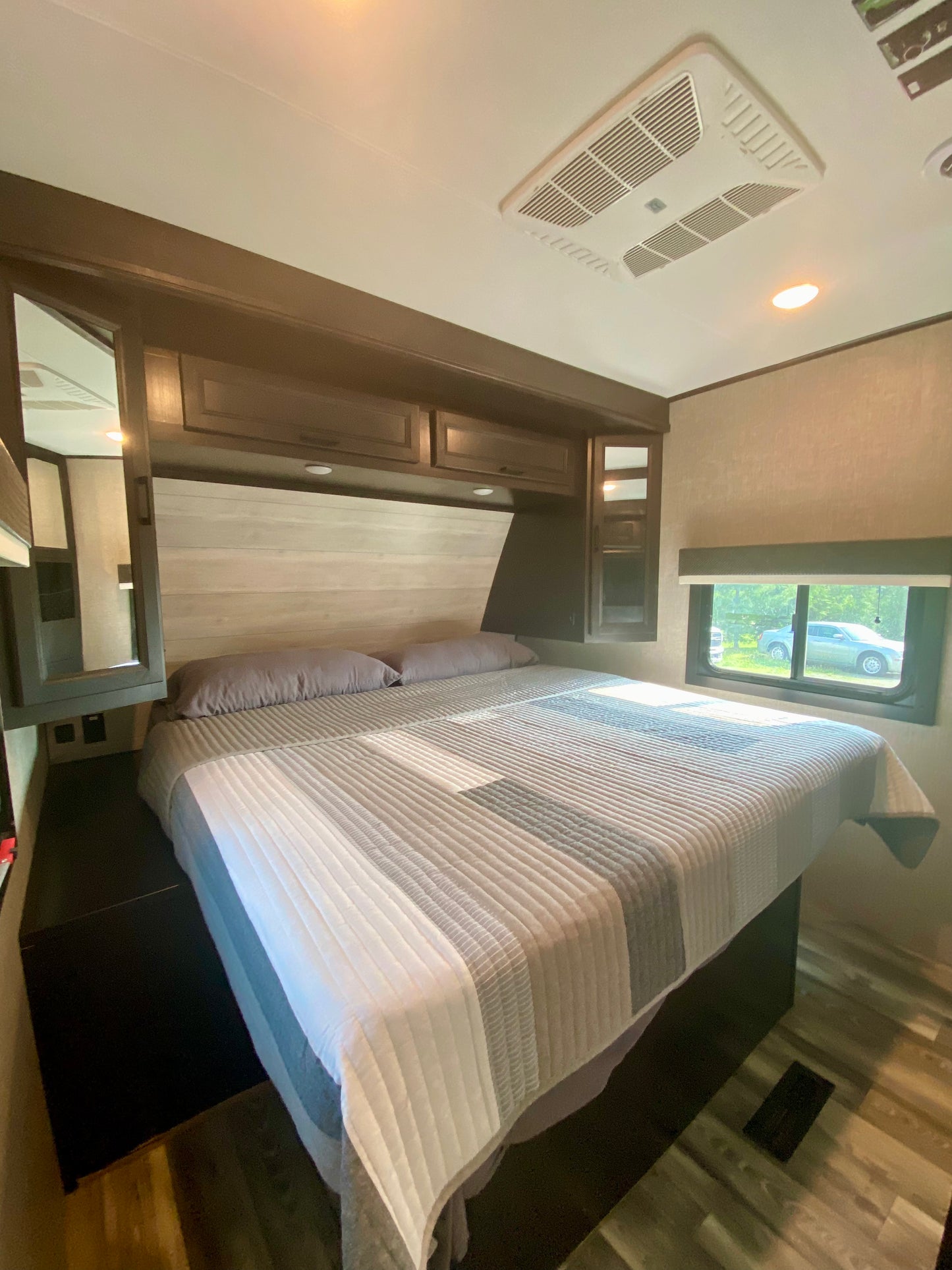 #8130 | 2022 JAYCO Eagle 284BHOK