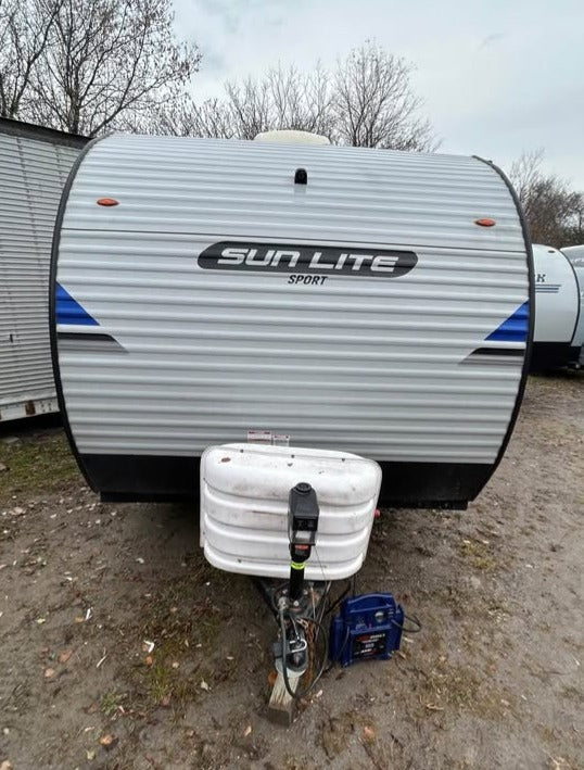 #8119 | 2024 SUNSET PARK SUNLITE 16BH